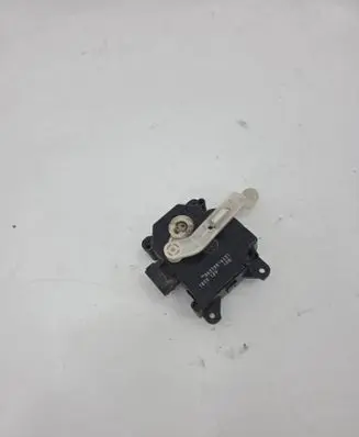 Mitsubishi Pajero Air flap motor/actuator 0637006231