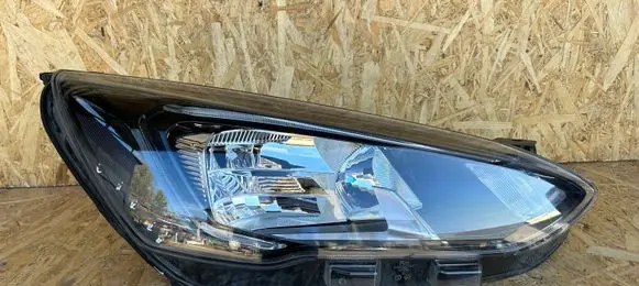 Ford Focus Headlight/headlamp MX7B13E014CC 3583150