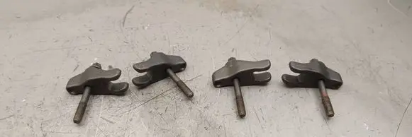 KIA Sportage Fuel Injector clamp holder 