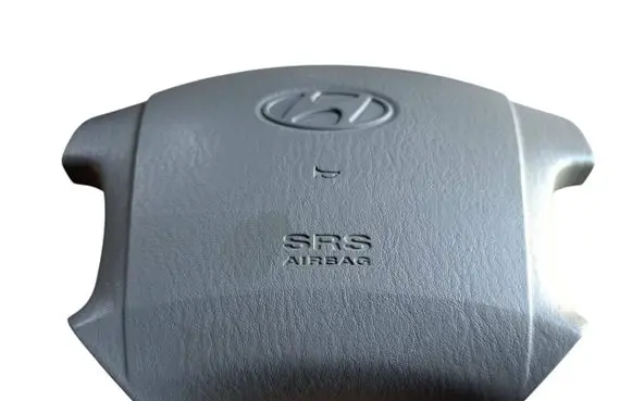 Hyundai Terracan Steering wheel airbag