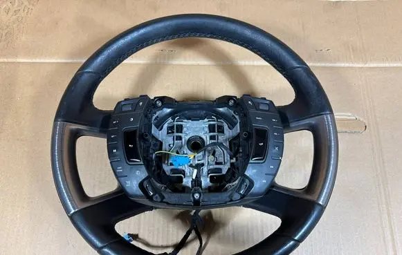 Citroen C5 Steering wheel 96829218ZD 20100429 62ISB52402598
