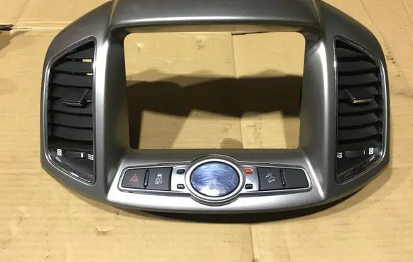 Chevrolet Captiva Dash center air vent grill 96962074
