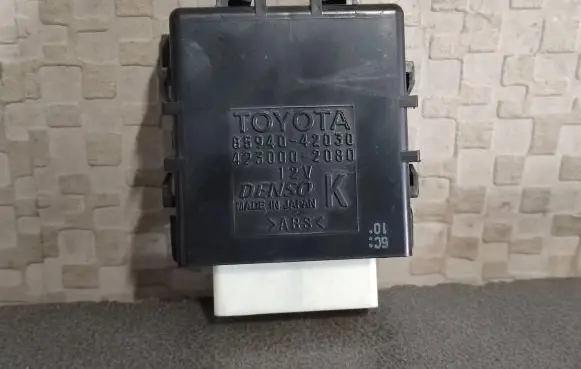 Lexus NX Window control relay 8594042030
