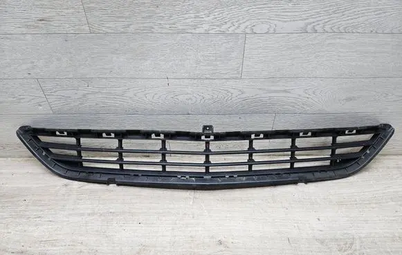 Opel Mokka Front bumper lower grill 95080698