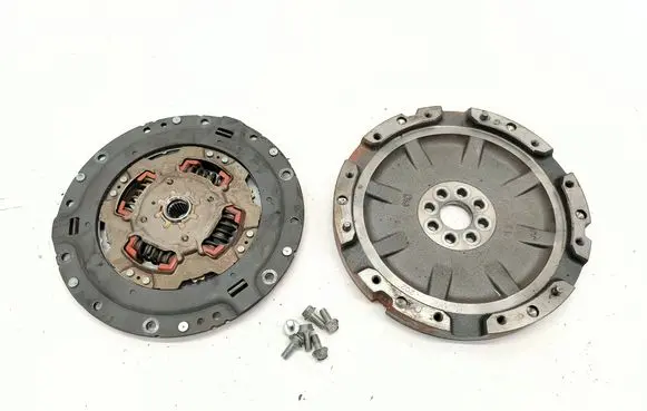 Toyota Prius+ (ZVW40) Clutch set kit 2J121902