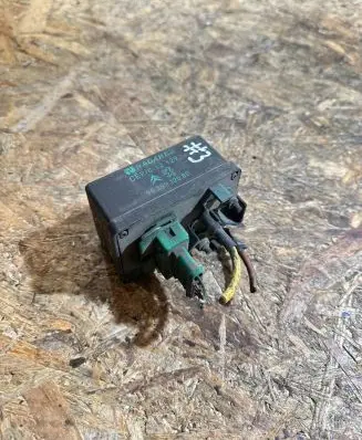 Citroen Berlingo Glow plug pre-heat relay 9639912580