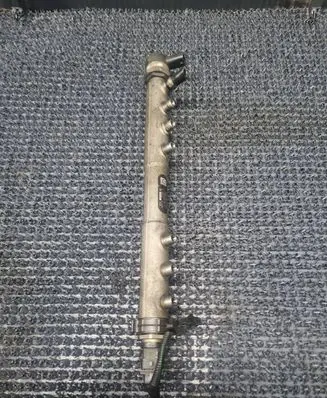 Volvo V50 Fuel main line pipe 0445215023