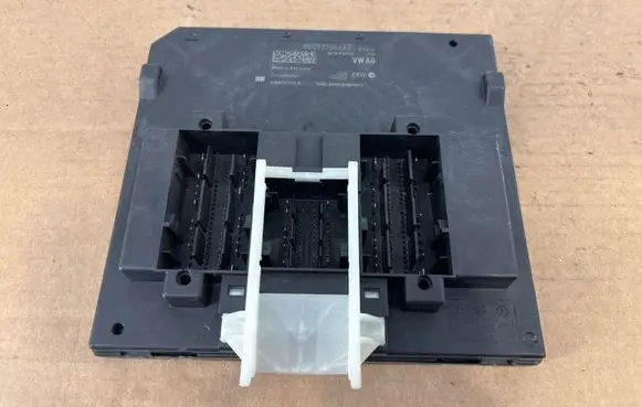 Seat Leon (5F) Comfort/convenience module 5Q0937084AE BCMPQ37H 5WK50793E