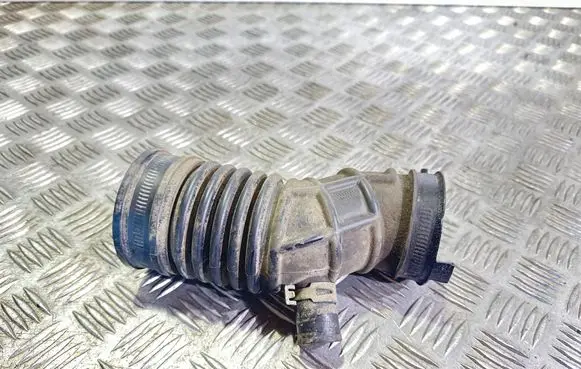Subaru Outback Turbo air intake inlet pipe/hose 14462AA510