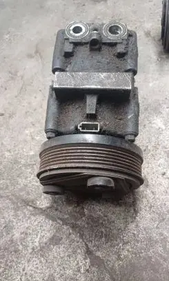 Ford Mondeo Mk III Air conditioning (A/C) compressor (pump)
