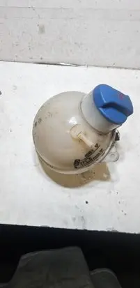 Seat Alhambra (Mk1) Coolant expansion tank/reservoir 7M3121407A YM218K218