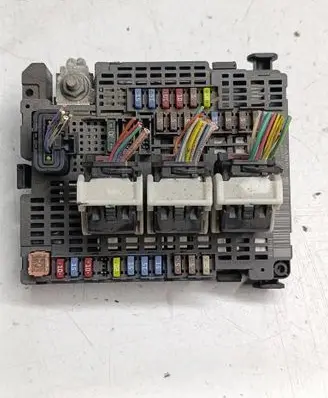 Citroen DS5 Fuse module 9677987580 26346714 BSMAB400