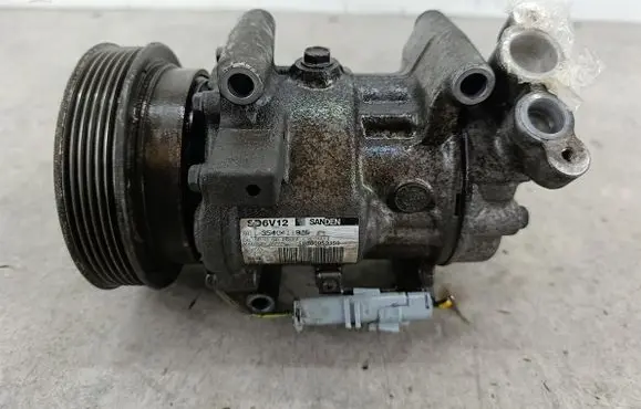 Nissan Note (E11) Air conditioning (A/C) compressor (pump) 8200953359