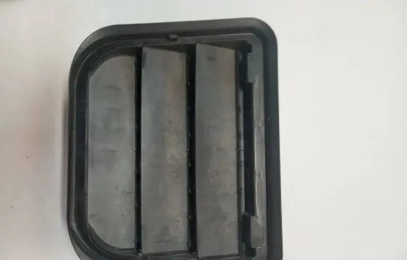 Volvo S60 Quarter panel pressure vent 31418703