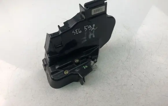Volvo V50 Rear door lock 30699792