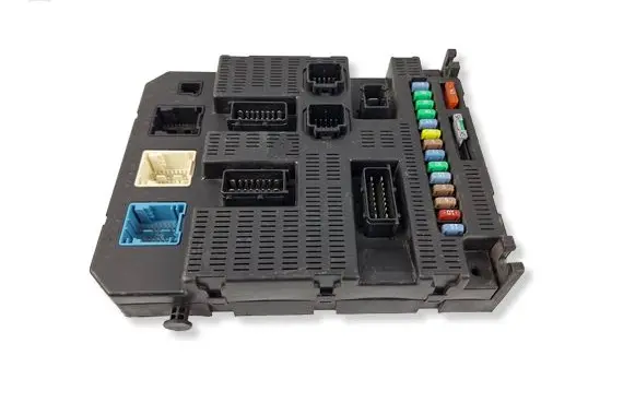 Citroen C3 Fuse module 9659285380
