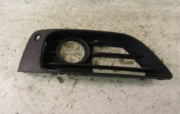BMW 2 F45 Front fog light trim/grill 7328681