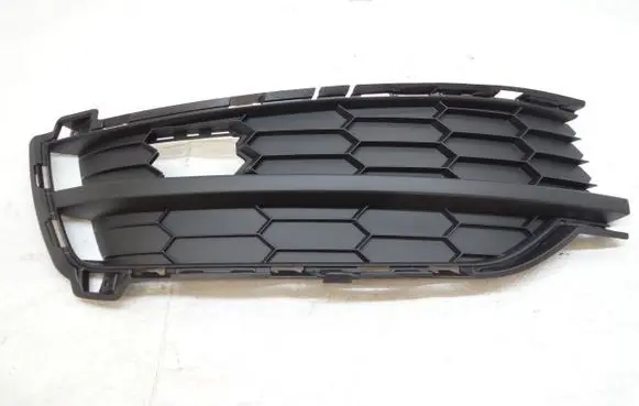 Front bumper lower grill