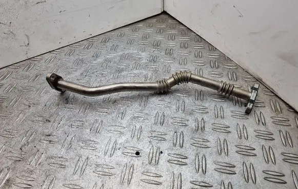 Chevrolet Captiva Turbo turbocharger oiling pipe/hose