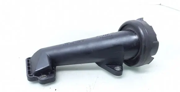 Volkswagen Phaeton Oil fill pipe 07Z115308B