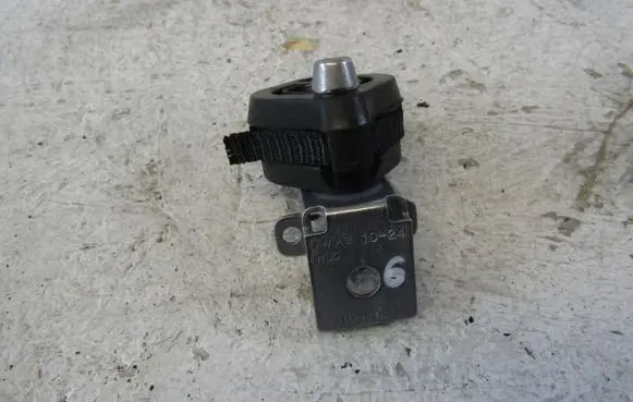 Audi Q7 4M Muffler mount bracket/holder 4M0253147C