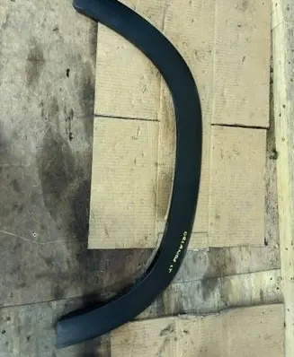 Chevrolet Orlando Rear arch trim 121212