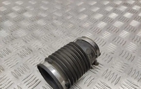 Ford Fiesta Engine coolant pipe/hose AV219C623
