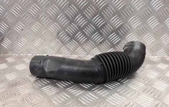 Citroen C3 Aircross Air intake duct part 9684813780