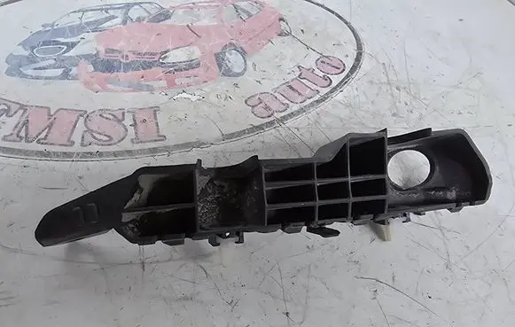 KIA Ceed Front bumper mounting bracket 86513A2000