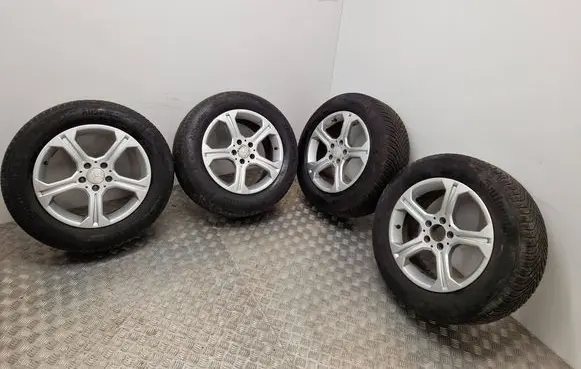 Mercedes-Benz GLK (X204) R17 alloy rim A2044010004
