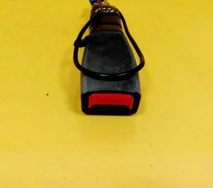 Hyundai Coupe Front seatbelt buckle 