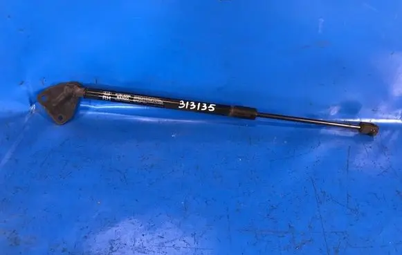 KIA Soul Shock absorber/damper mounting bracket 81780B2000