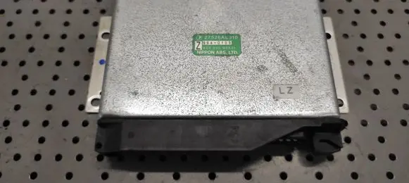 Subaru Legacy ABS control unit/module 27526AE010 9640163