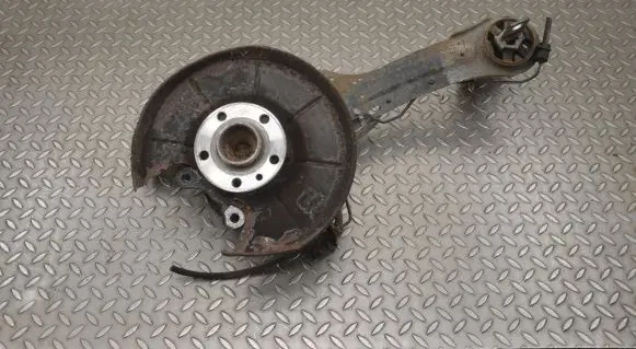 Volvo S80 Rear wheel hub