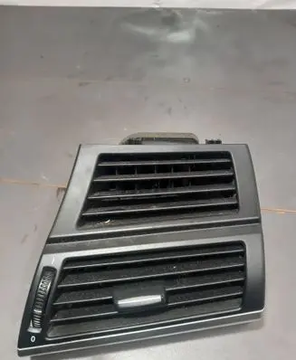 BMW X5 E70 Dashboard side air vent grill/cover trim 7161804 773201 011780002