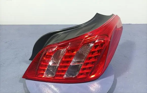Peugeot 508 RXH Rear/tail lights 9686293680A