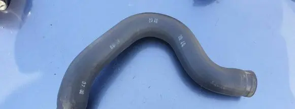Volvo S80 Engine coolant pipe/hose 08671393