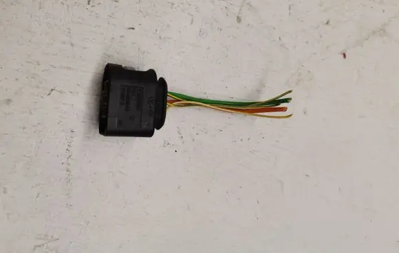 BMW 4 F32 F33 Front door wiring loom 7526880