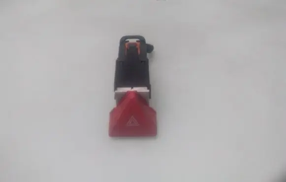 Volkswagen Touran I Hazard light switch 1T0953509