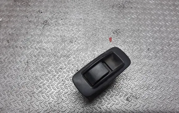 Toyota Corolla Verso AR10 Electric window control switch 848010F030B0