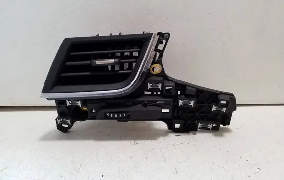 Audi Q7 4M Dashboard side air vent grill/cover trim 4M1820901AK