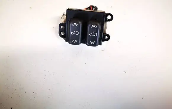 Chevrolet HHR Sunroof switch 15234114