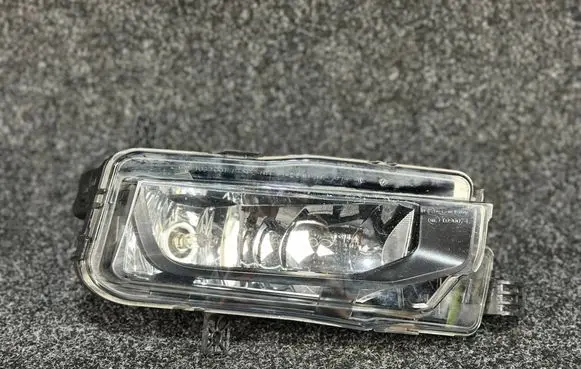 Volkswagen Multivan T6 Front fog light 7E0941662B