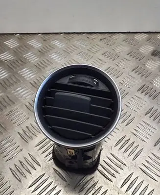 Mercedes-Benz C W204 Dashboard side air vent grill/cover trim A2048301354
