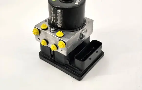 Toyota Yaris ABS Pump 445400D110 89541OD140 06210217534