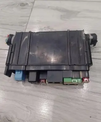 Nissan Juke I F15 Fuse box set 7154-7223-30