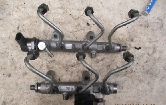 Audi A3 S3 8P Fuel main line pipe 059130089BTT
