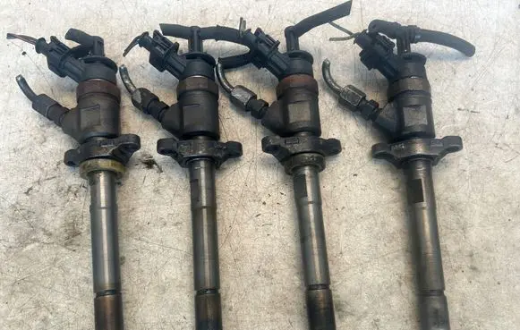 Ford Fiesta Fuel injectors set 0445110353 9M5Q9F593AA