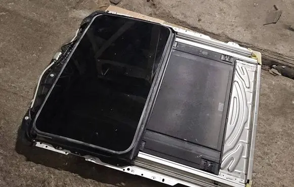 BMW 1 E82 E88 Sunroof set 2996282 1110679 1721116