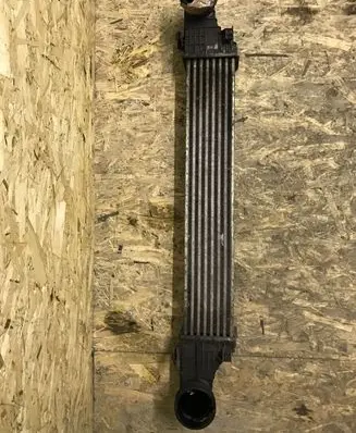 Mercedes-Benz CLS C219 Intercooler radiator